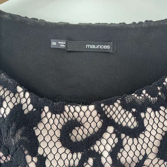 Like New Lace Dress - Picture 3 of 3